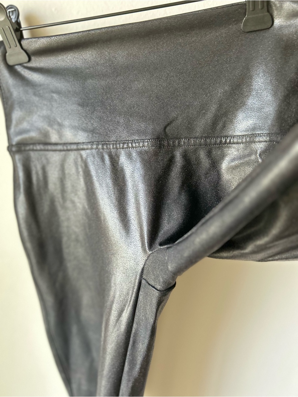 SPANX Black Faux Leather Leggings Size Medium - Picture 8 of 11